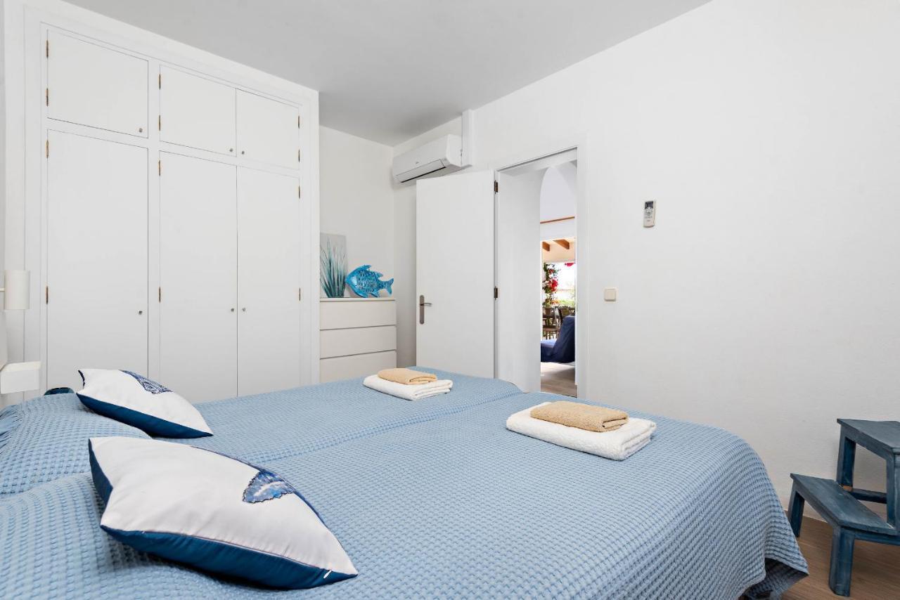 Villa Bini Uxuanne Бинибека Екстериор снимка
